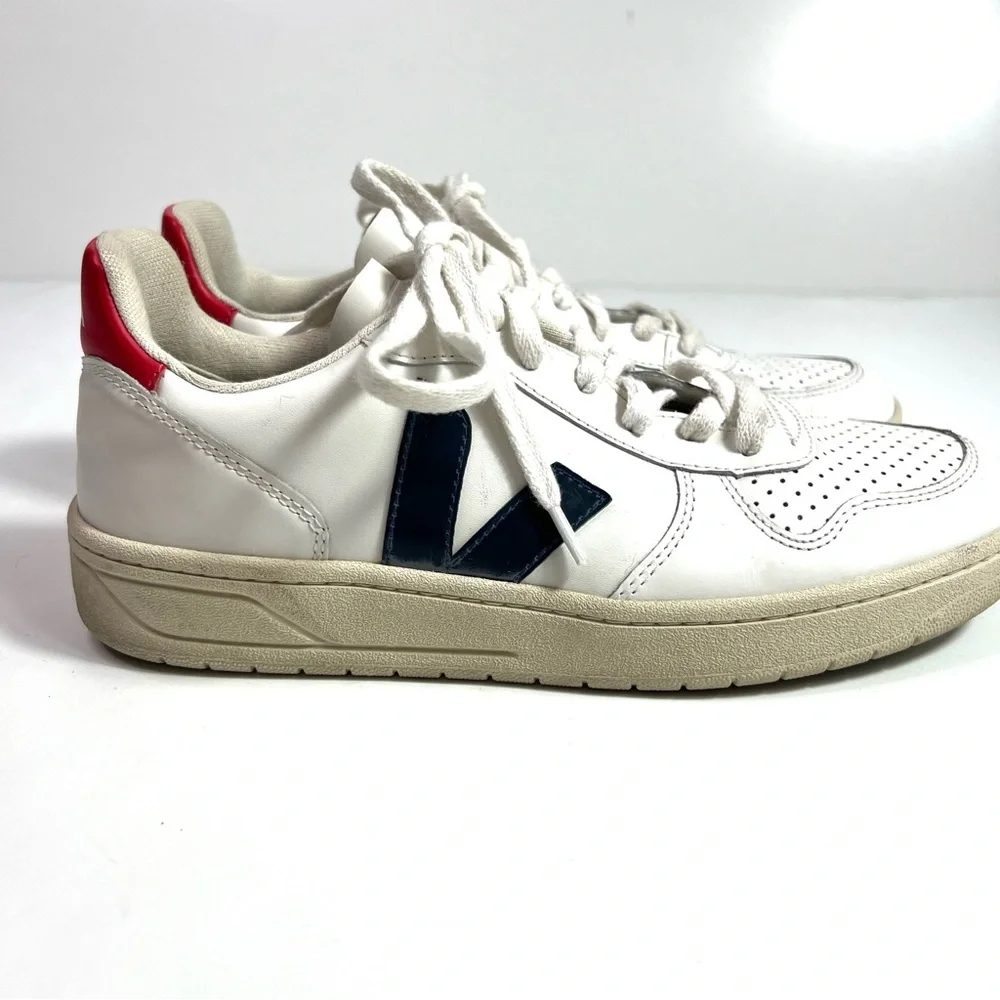 Veja V-10 Leather Sneakers Size 39 US 8 - Picture 11 of 14